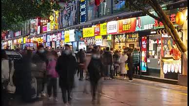 4k实拍城市旅游美食一条街重庆美食街视频的预览图